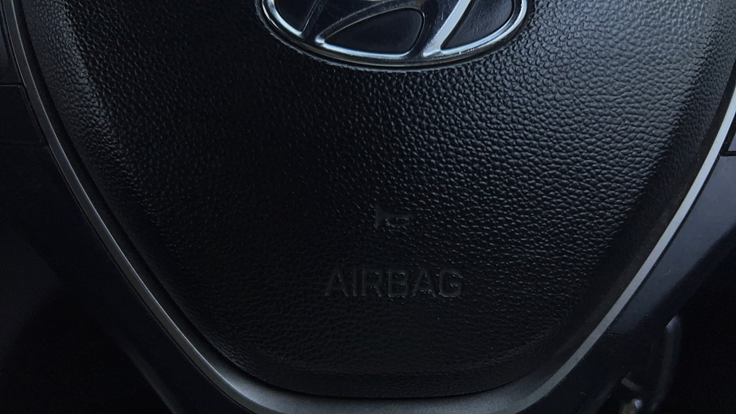 Used 2016 Hyundai i20 Active 1.2 S Petrol Manual top_features Airbags