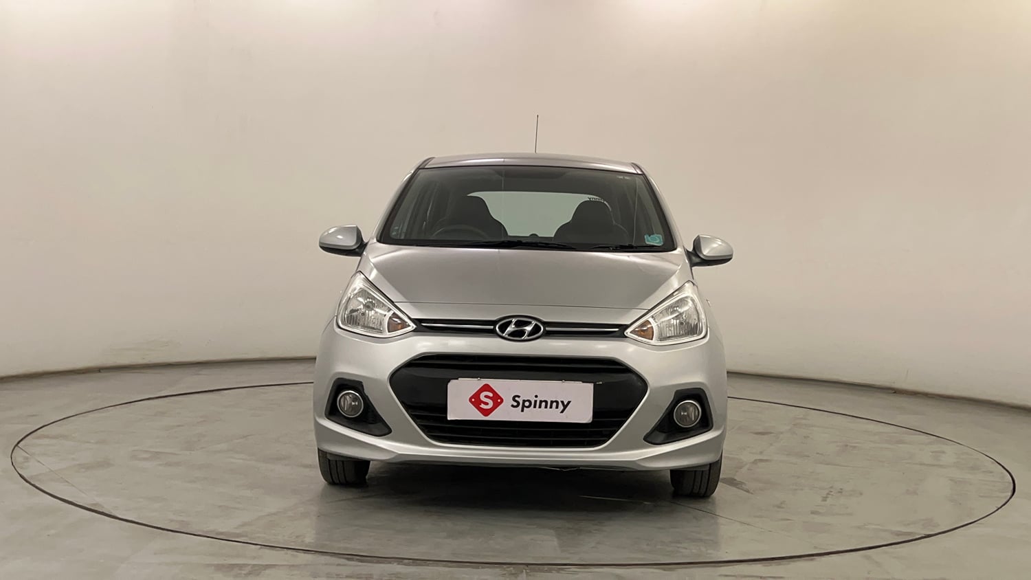 Used 2016 Hyundai Grand i10 Magna 1.2 Kappa VTVT Petrol Manual exterior FRONT VIEW