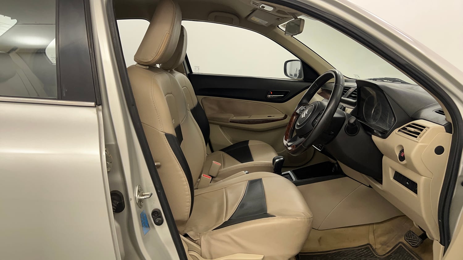 Used 2017 Maruti Suzuki Dzire ZXi AMT Petrol Automatic interior RIGHT SIDE FRONT DOOR CABIN VIEW