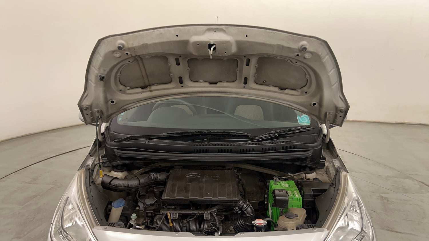 Used 2016 Hyundai Grand i10 Magna 1.2 Kappa VTVT Petrol Manual engine ENGINE & BONNET OPEN FRONT VIEW