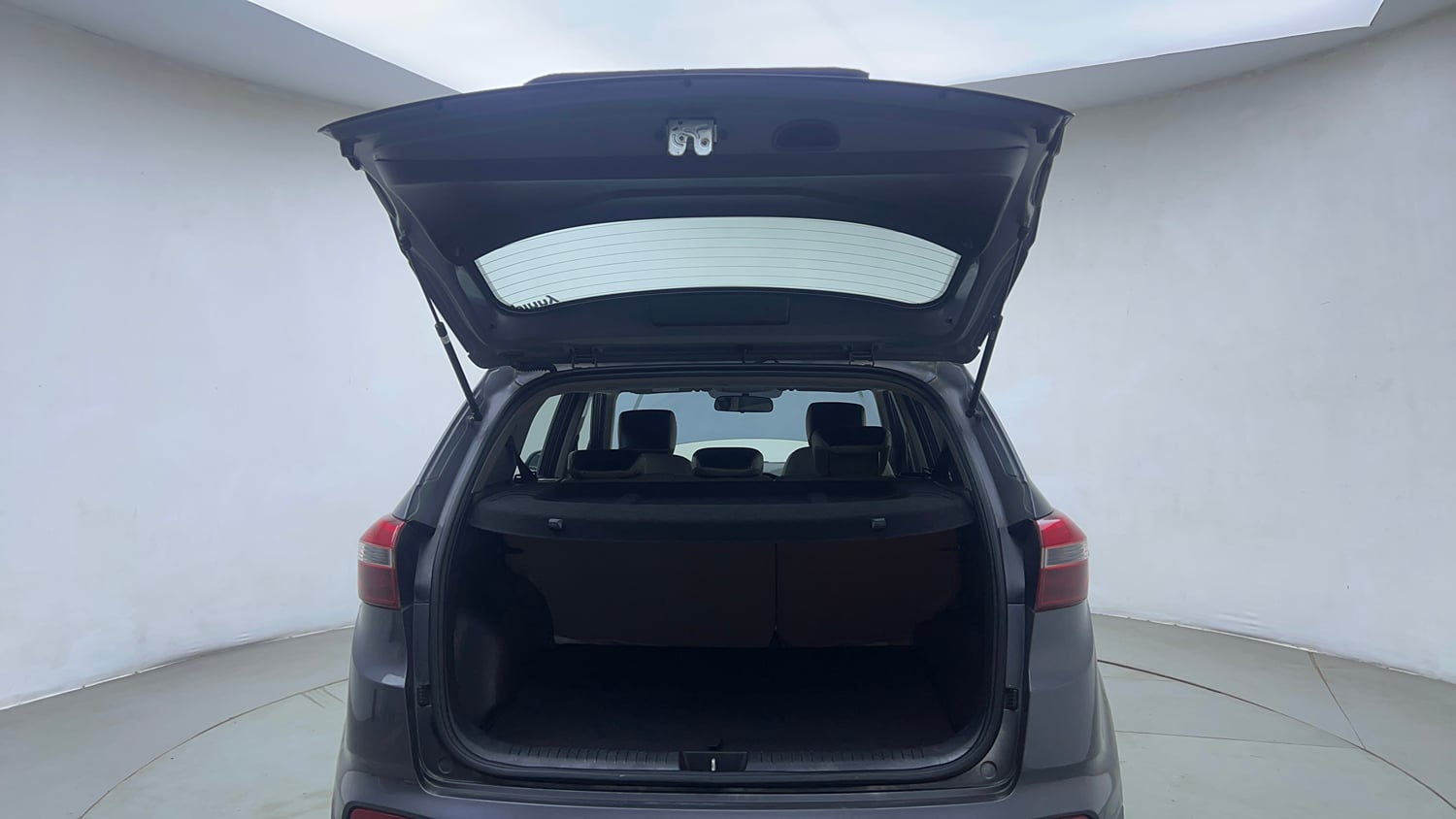 Used 2017 Hyundai Creta 1.6 SX Plus AT Petrol Petrol Automatic interior DICKY DOOR OPEN VIEW