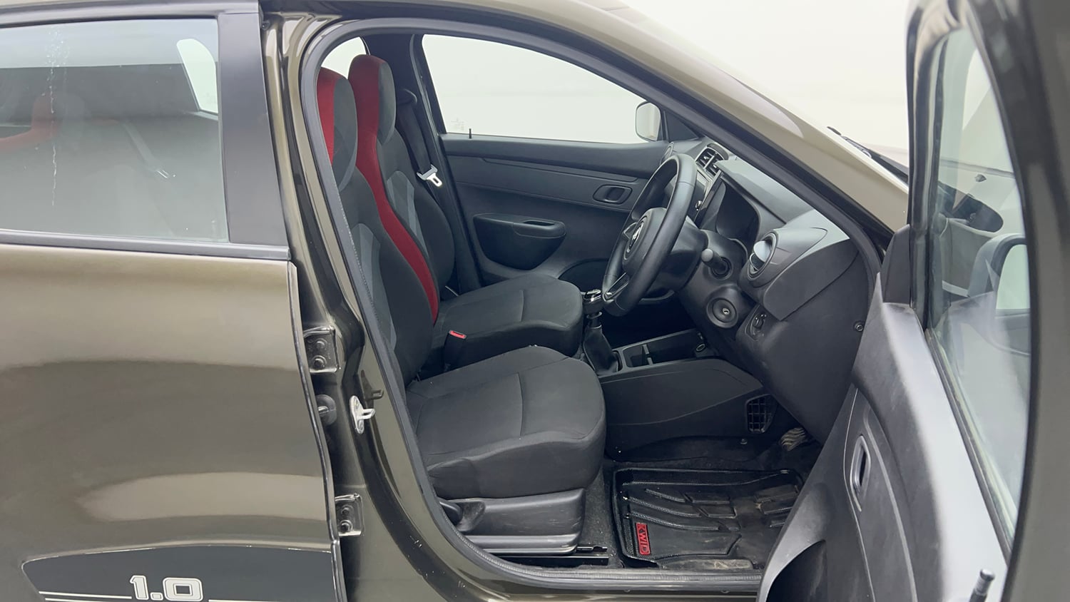 Used 2023 Renault Kwid RXT 1.0 Petrol Manual interior RIGHT SIDE FRONT DOOR CABIN VIEW