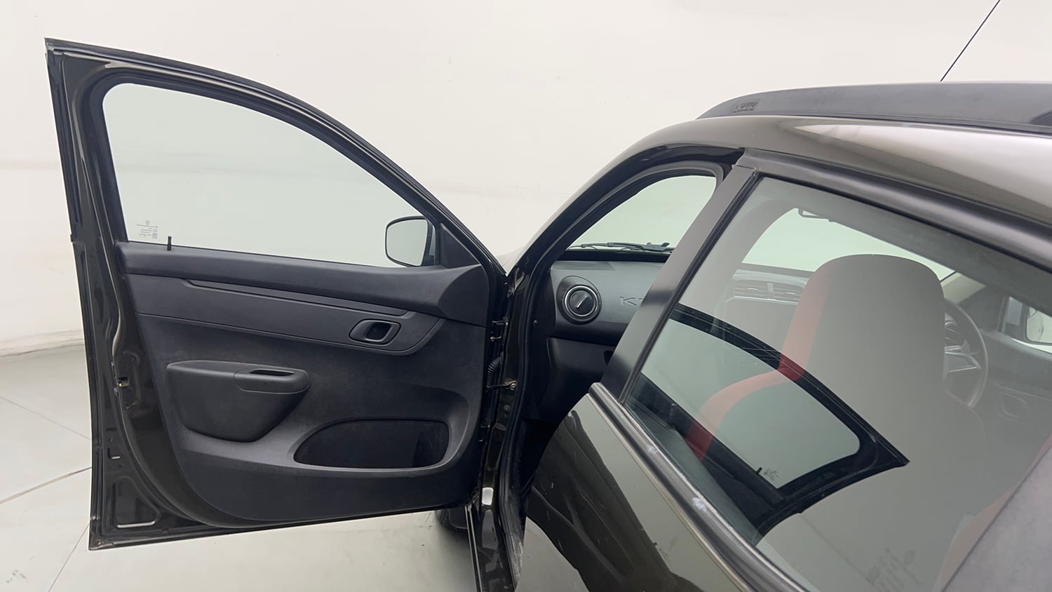 Used 2023 Renault Kwid RXT 1.0 Petrol Manual interior LEFT FRONT DOOR OPEN VIEW