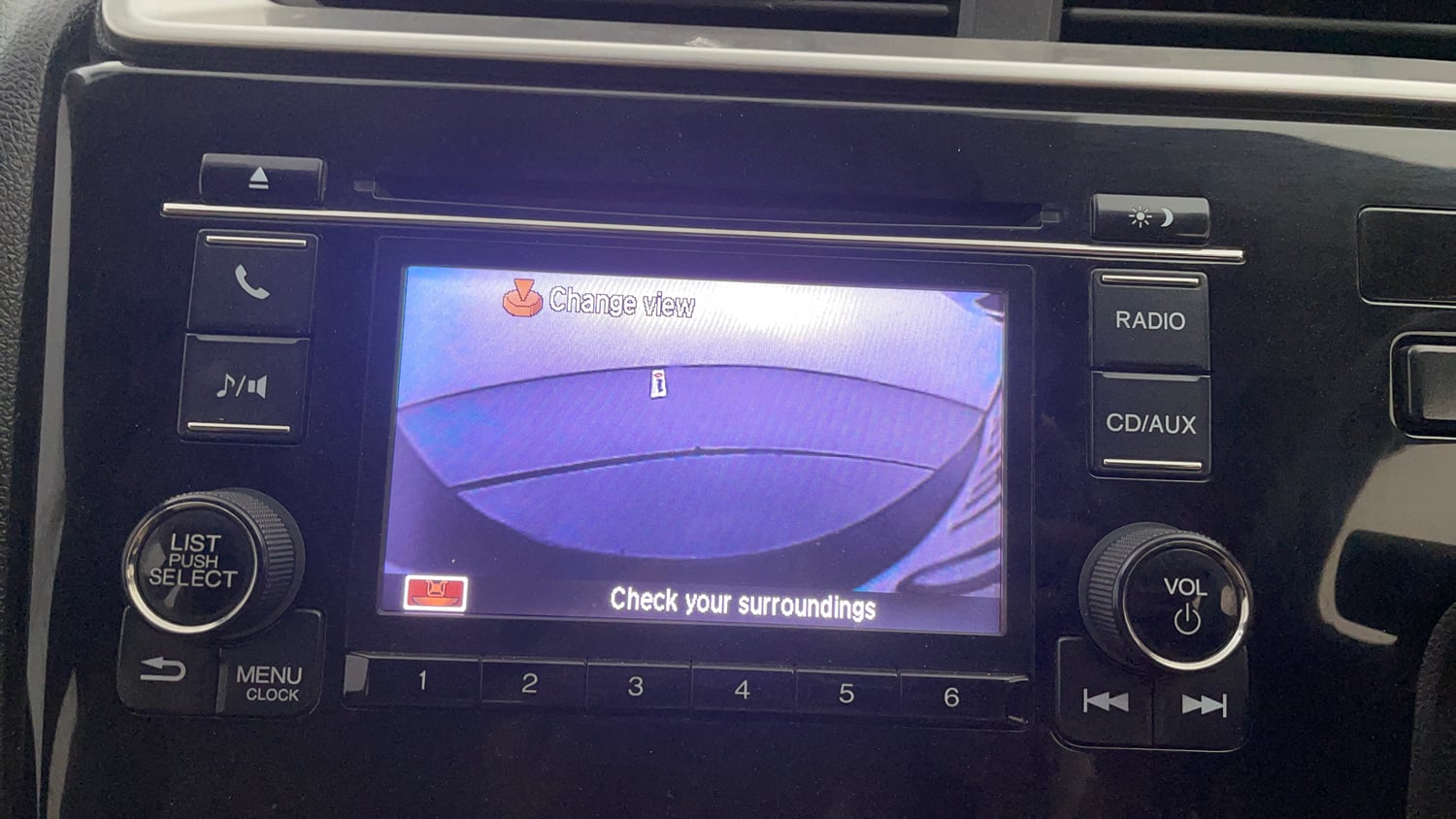 Used 2018 Honda Jazz V Petrol Petrol Manual top_features Rear camera