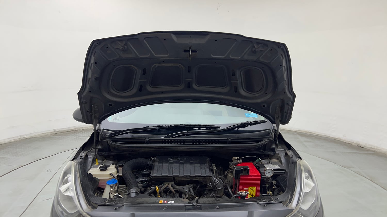 Used 2021 Hyundai Aura S 1.2 CNG Cng Manual engine ENGINE & BONNET OPEN FRONT VIEW
