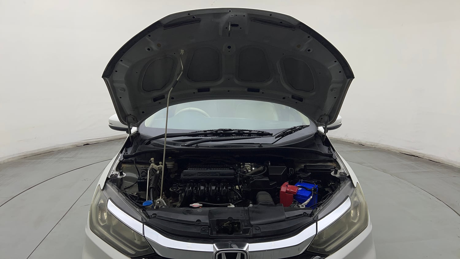Used 2022 Honda City 4th Generation V Petrol Petrol Manual engine ENGINE & BONNET OPEN FRONT VIEW