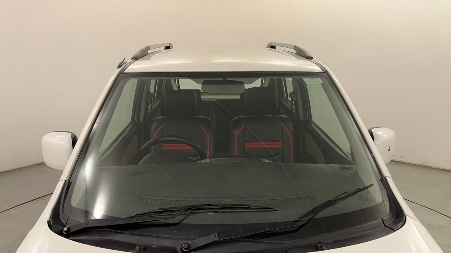 Used 2016 Maruti Suzuki Wagon R 1.0 VXI AMT Petrol Automatic exterior FRONT WINDSHIELD VIEW