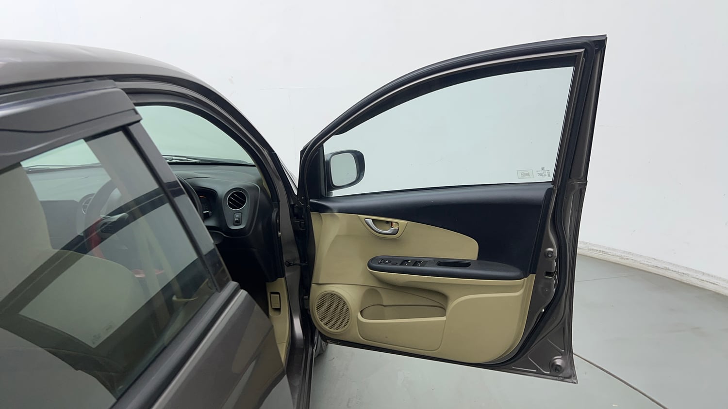 Used 2014 Honda Amaze 1.2 VX AT i-VTEC Petrol Automatic interior RIGHT FRONT DOOR OPEN VIEW