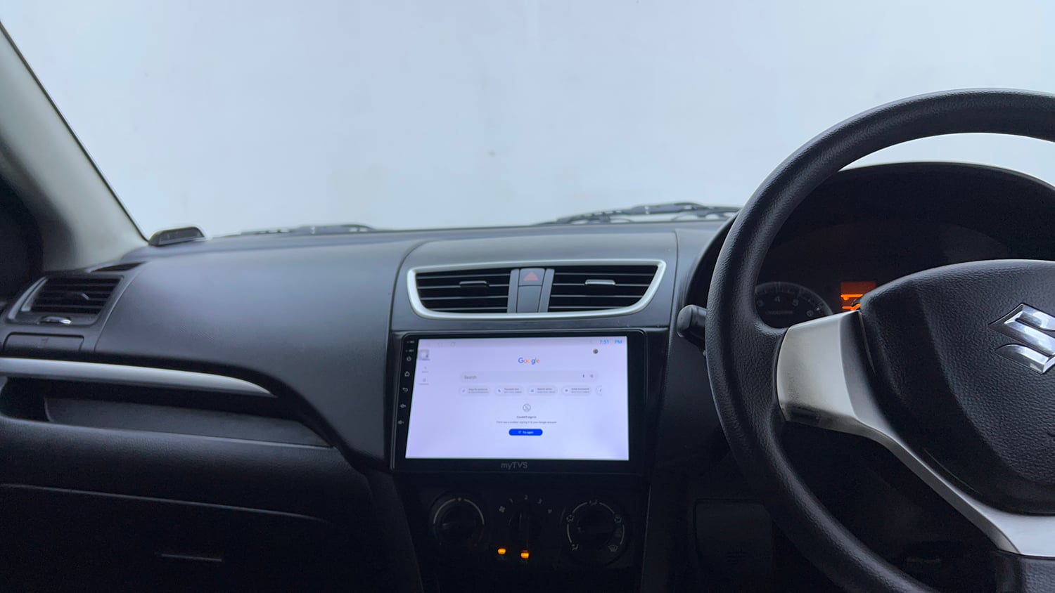 Used 2012 Maruti Suzuki Swift VXi Petrol Manual interior MUSIC SYSTEM & AC CONTROL VIEW