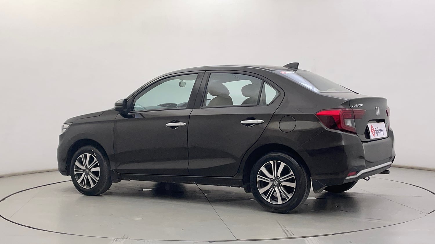 Used 2023 Honda Amaze VX CVT 1.2 Petrol Petrol Automatic exterior LEFT REAR CORNER VIEW
