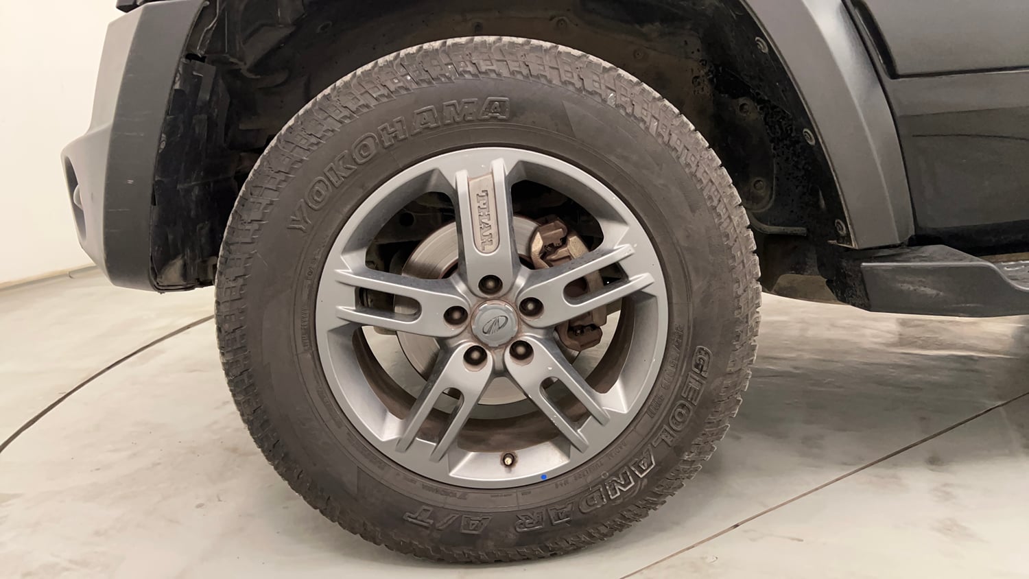 Used 2021 mahindra Thar LX Hard Top Diesel AT 4WD Diesel Automatic tyres LEFT FRONT TYRE RIM VIEW