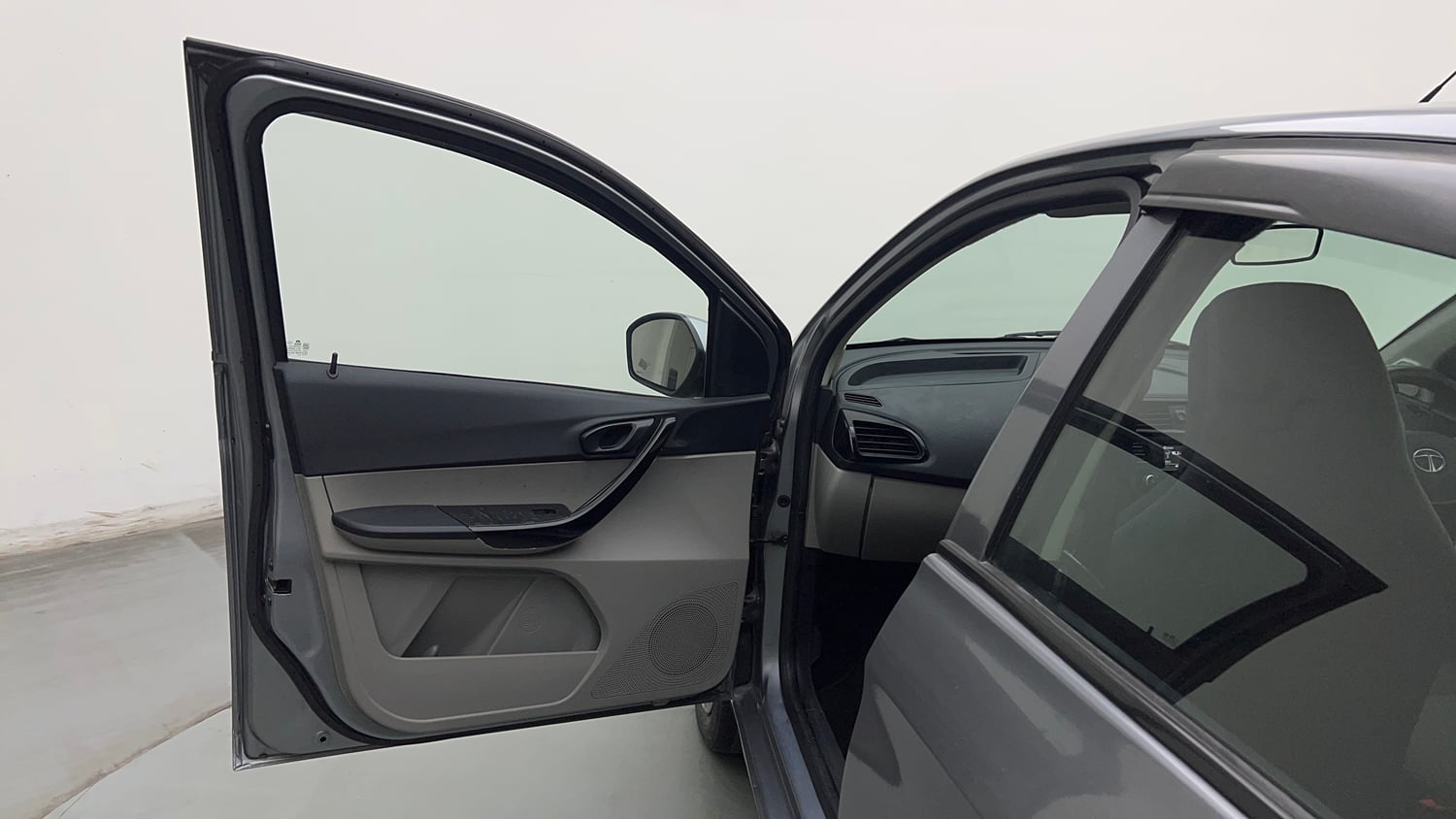 Used 2018 Tata Tiago Revotron XT Petrol Manual interior LEFT FRONT DOOR OPEN VIEW