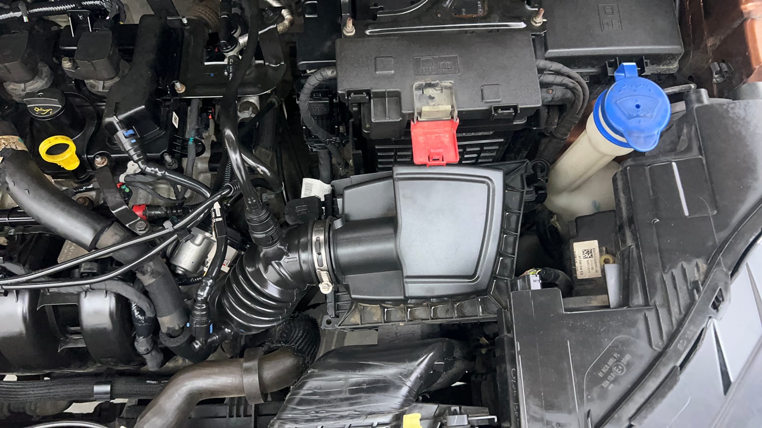 Used 2020 Ford EcoSport Titanium 1.5L Ti-VCT Petrol Manual engine ENGINE LEFT SIDE VIEW