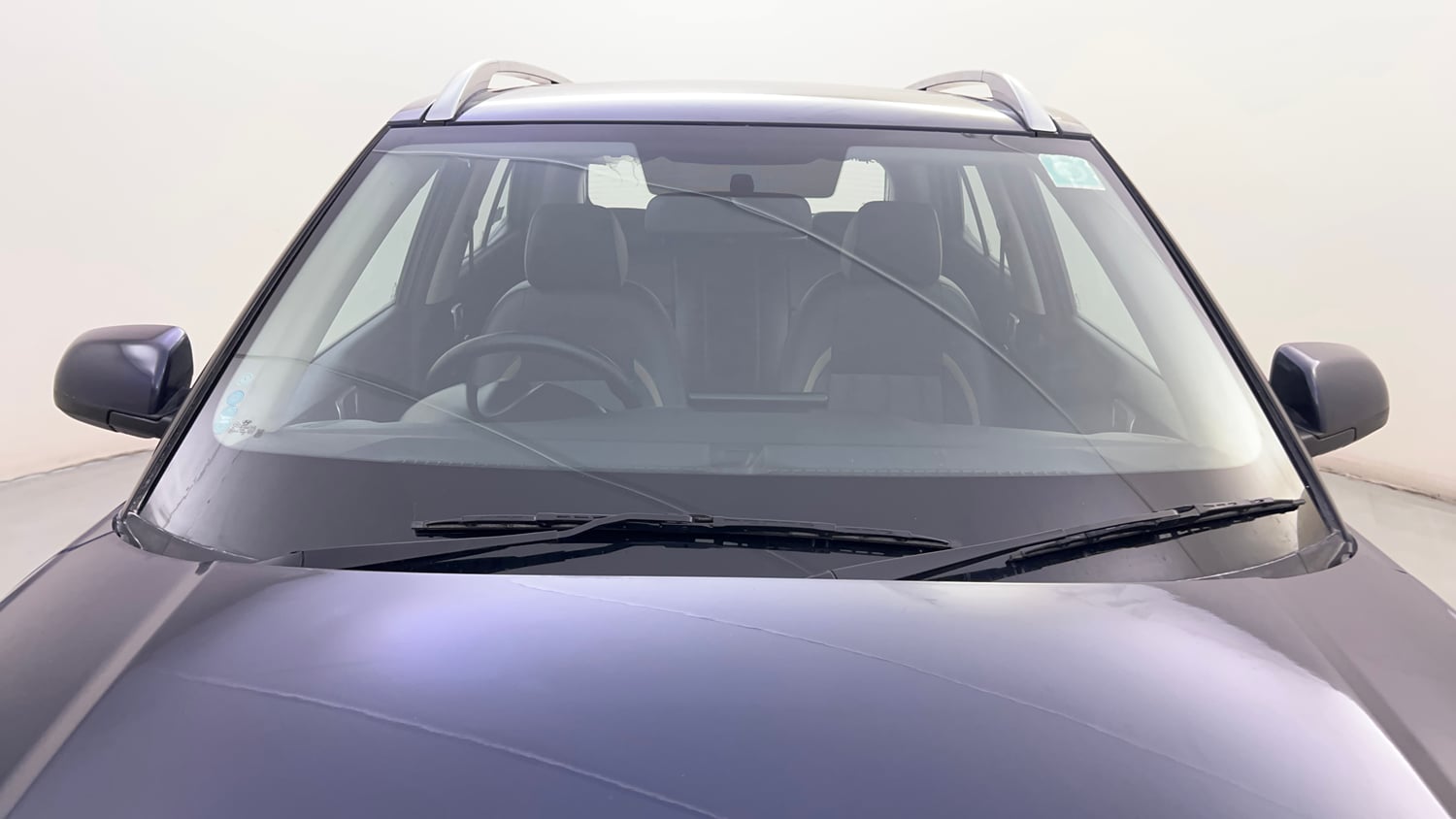 Used 2022 Hyundai Venue SX 1.5 CRDi Diesel Manual exterior FRONT WINDSHIELD VIEW