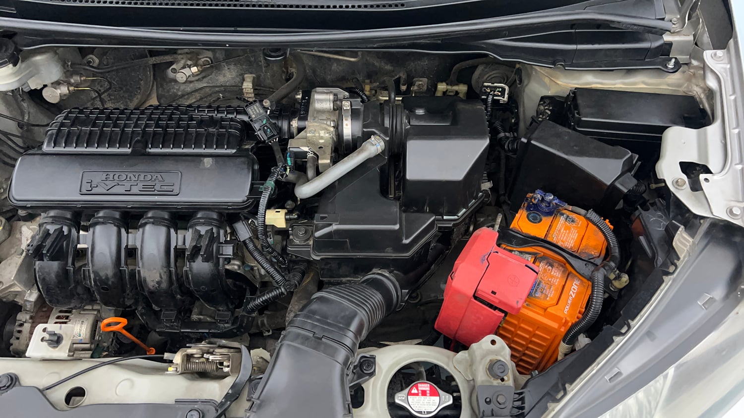 Used 2016 Honda Jazz V Petrol Petrol Manual engine ENGINE LEFT SIDE VIEW