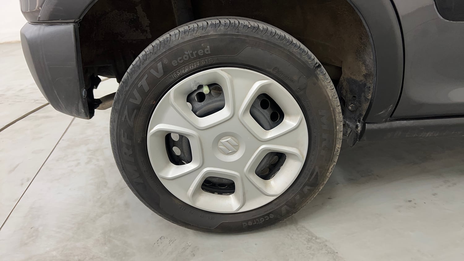 Used 2024 Maruti Suzuki S-Presso Vxi Plus Petrol Manual tyres RIGHT REAR TYRE RIM VIEW