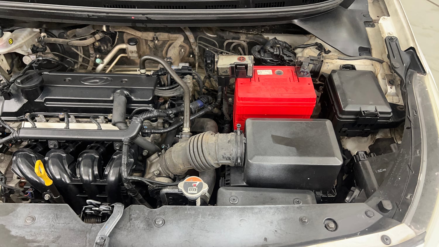 Used 2018 Hyundai Elite i20 Asta 1.2 (O) Petrol Manual engine ENGINE LEFT SIDE VIEW