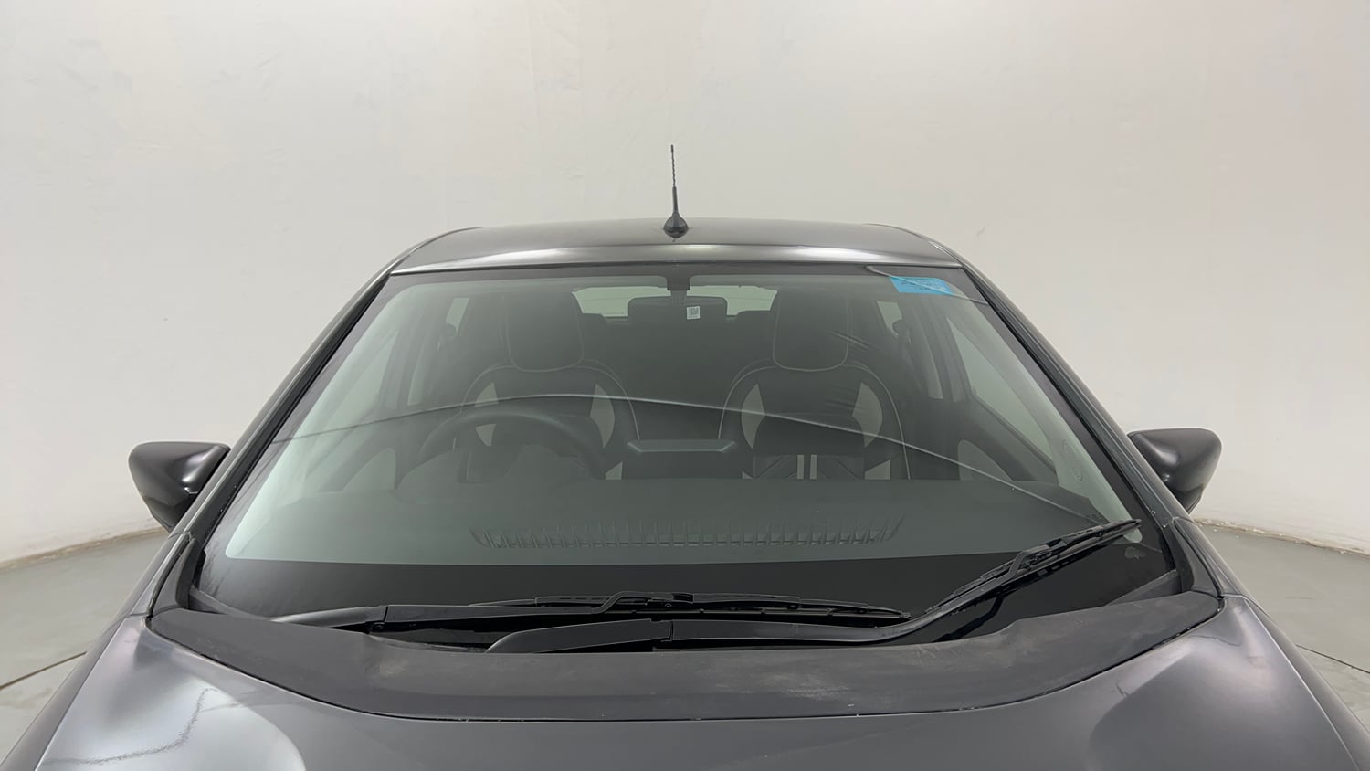 Used 2023 Tata Altroz XM Plus Petrol Petrol Manual exterior FRONT WINDSHIELD VIEW