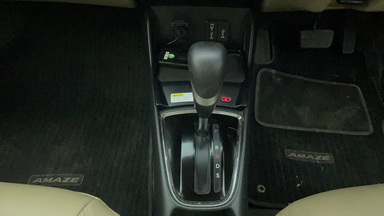 Used 2023 Honda Amaze VX CVT 1.2 Petrol Petrol Automatic interior GEAR  KNOB VIEW