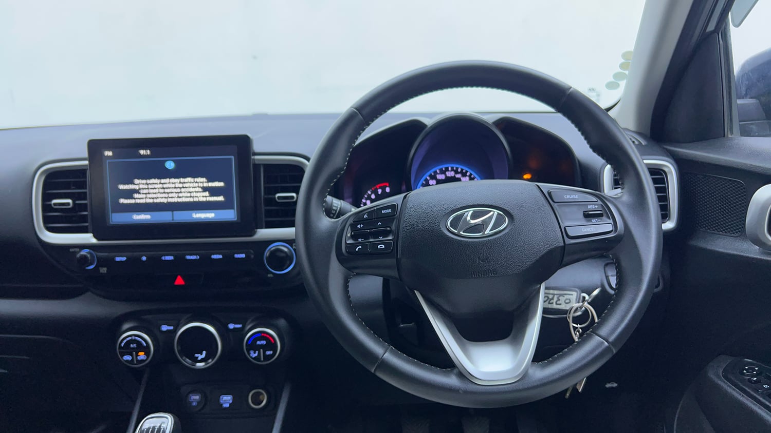 Used 2019 hyundai Venue SX 1.0 Turbo Petrol Petrol Manual interior STEERING VIEW