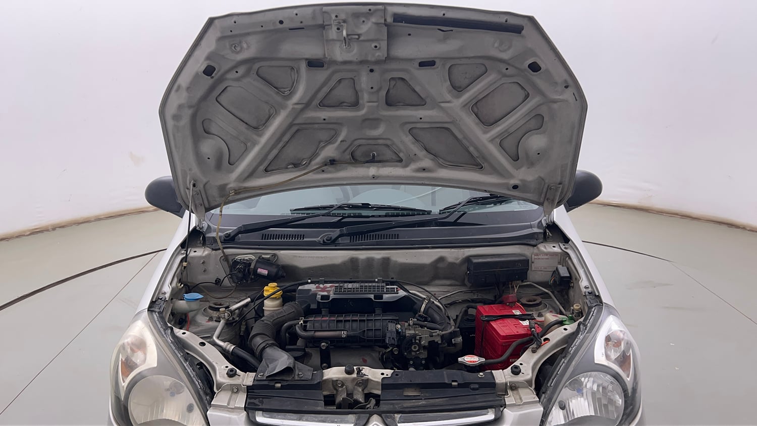 Used 2013 Maruti Suzuki Alto 800 Lxi Petrol Manual engine ENGINE & BONNET OPEN FRONT VIEW