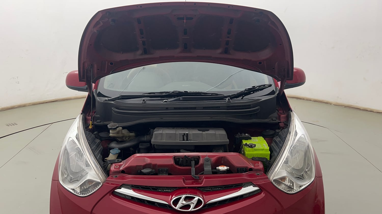 Used 2015 Hyundai Eon Magna O Petrol Manual engine ENGINE & BONNET OPEN FRONT VIEW