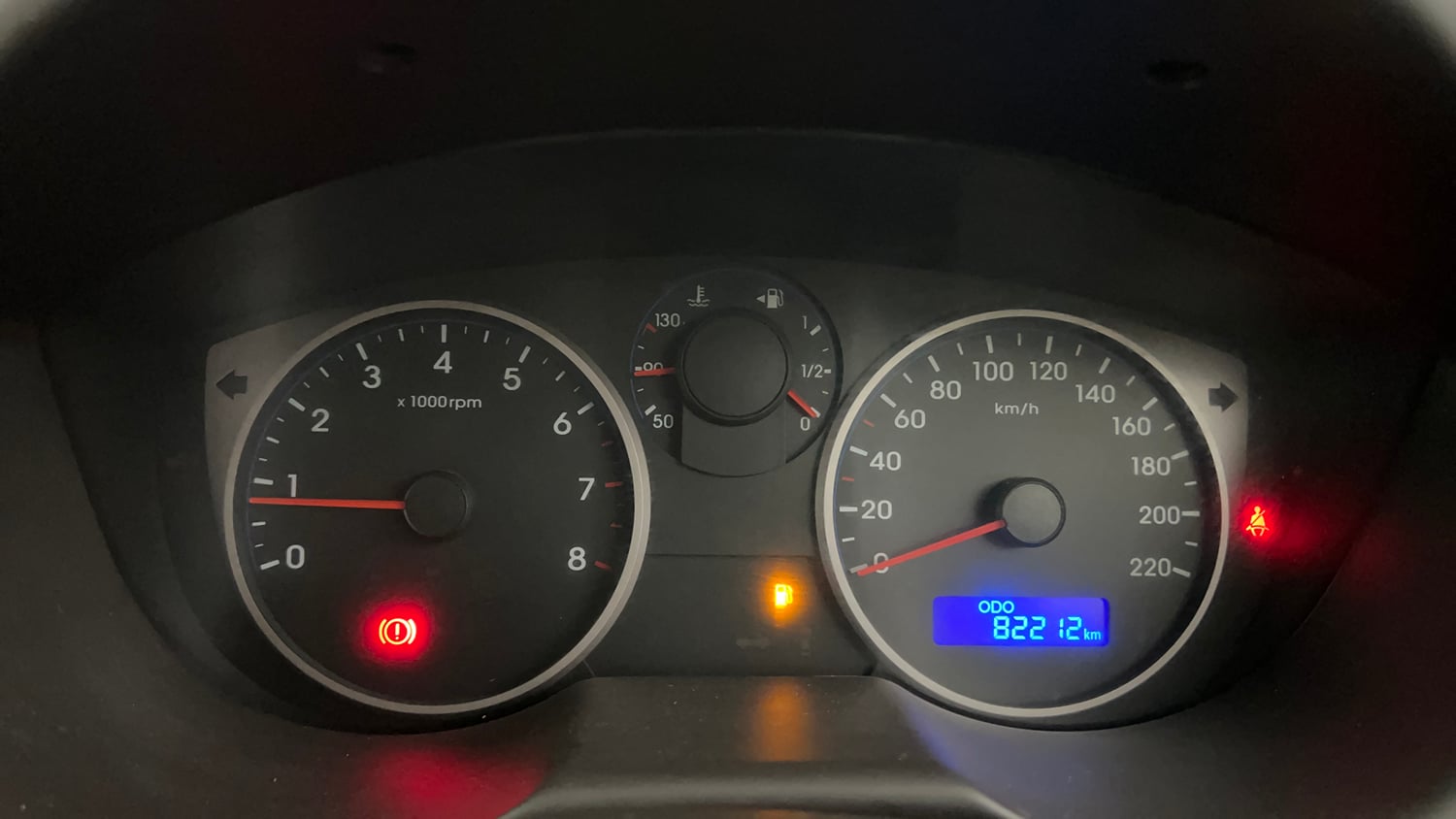 Used 2013 Hyundai i20 Sportz 1.2 Petrol Manual interior CLUSTERMETER VIEW