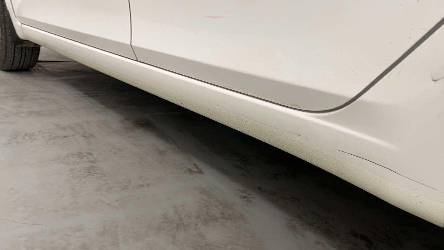 Used 2018 Hyundai Elite i20 Asta 1.2 Petrol Manual dents MINOR SCRATCH