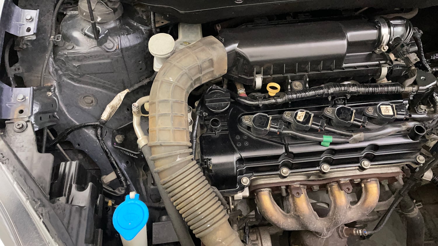 Used 2018 Maruti Suzuki Swift ZXi Plus Petrol Manual engine ENGINE RIGHT SIDE VIEW