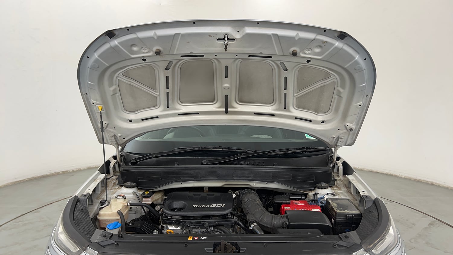 Used 2021 Hyundai Venue SX Plus 1.0 Turbo DCT Petrol Automatic engine ENGINE & BONNET OPEN FRONT VIEW