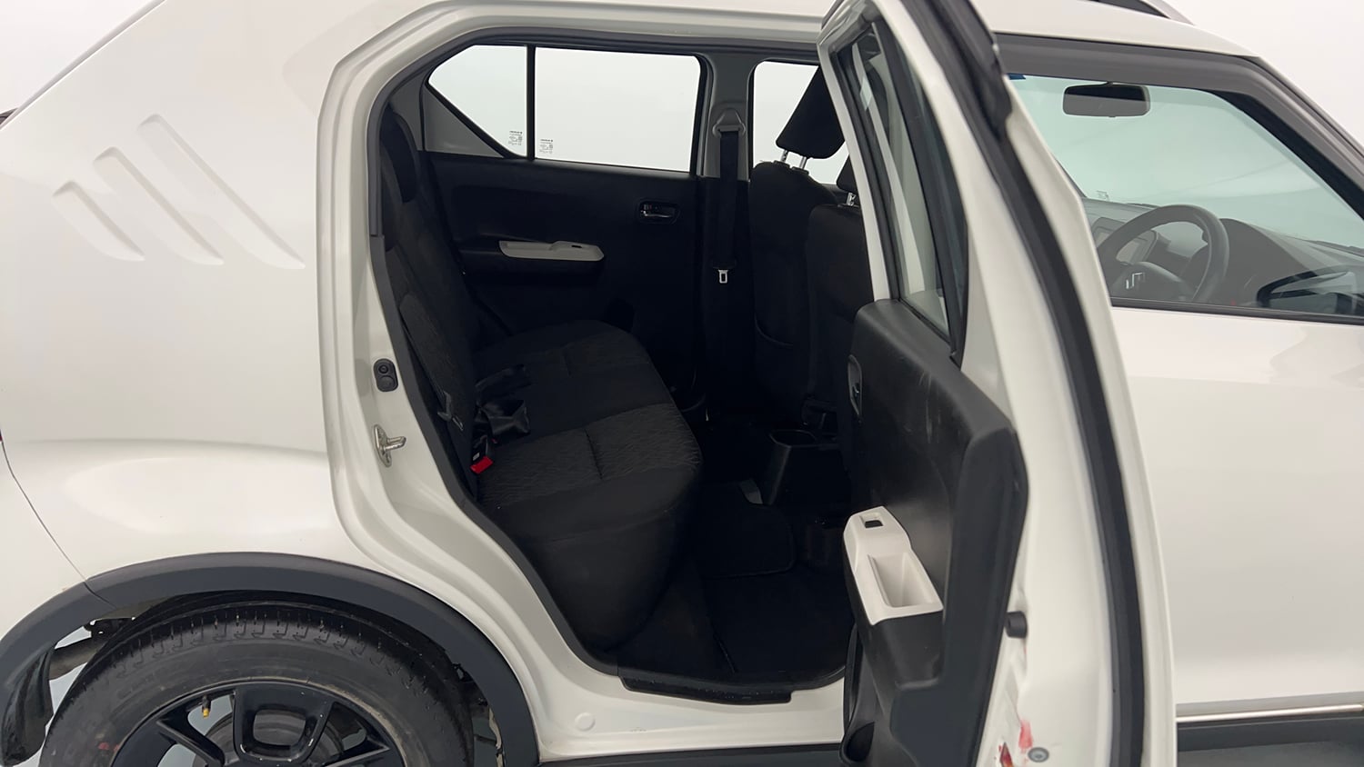 Used 2023 Maruti Suzuki Ignis Zeta 1.2 MT Petrol Manual interior RIGHT SIDE REAR DOOR CABIN VIEW