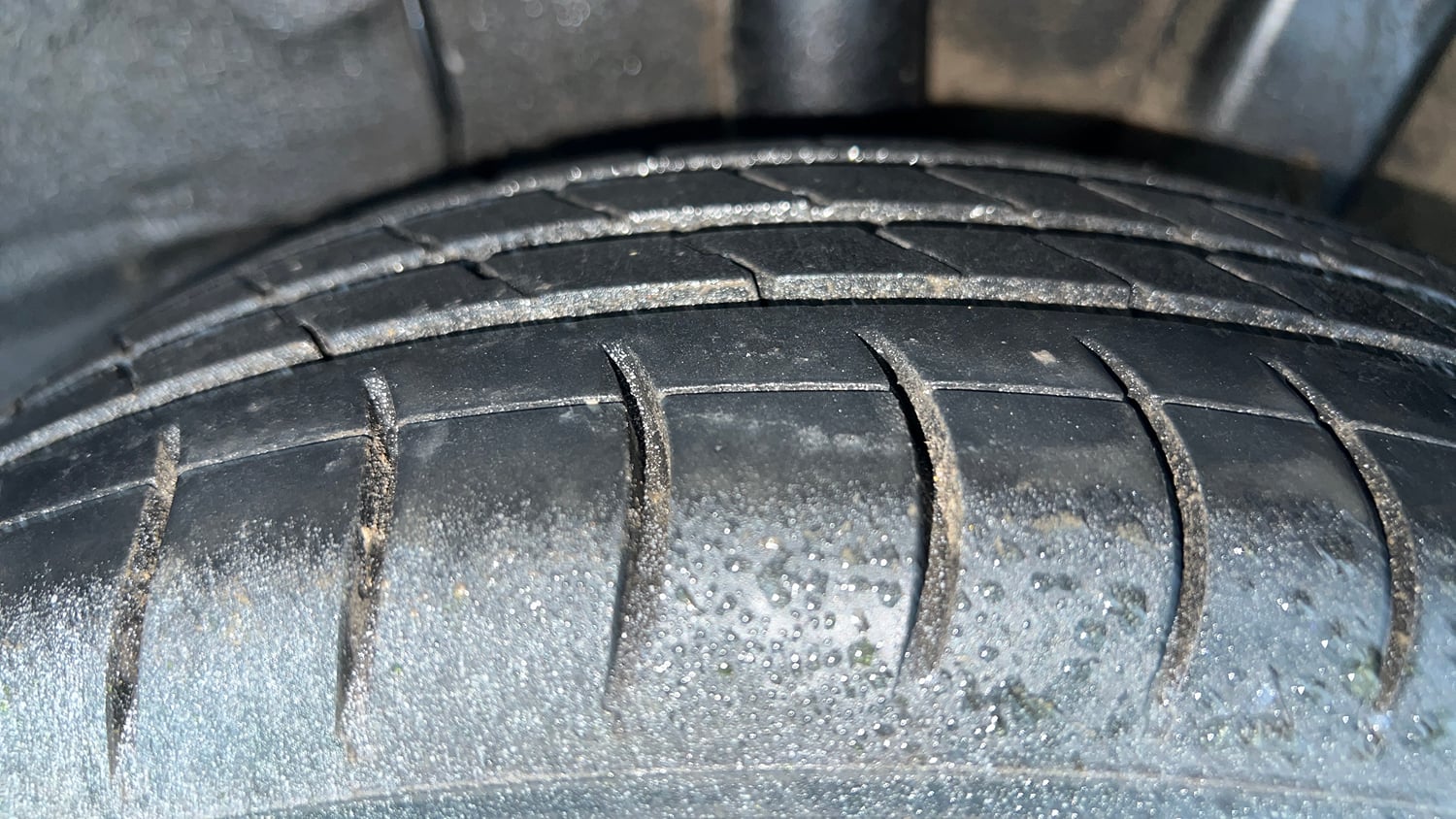 Used 2021 Hyundai Aura S 1.2 CNG Cng Manual tyres LEFT REAR TYRE TREAD VIEW
