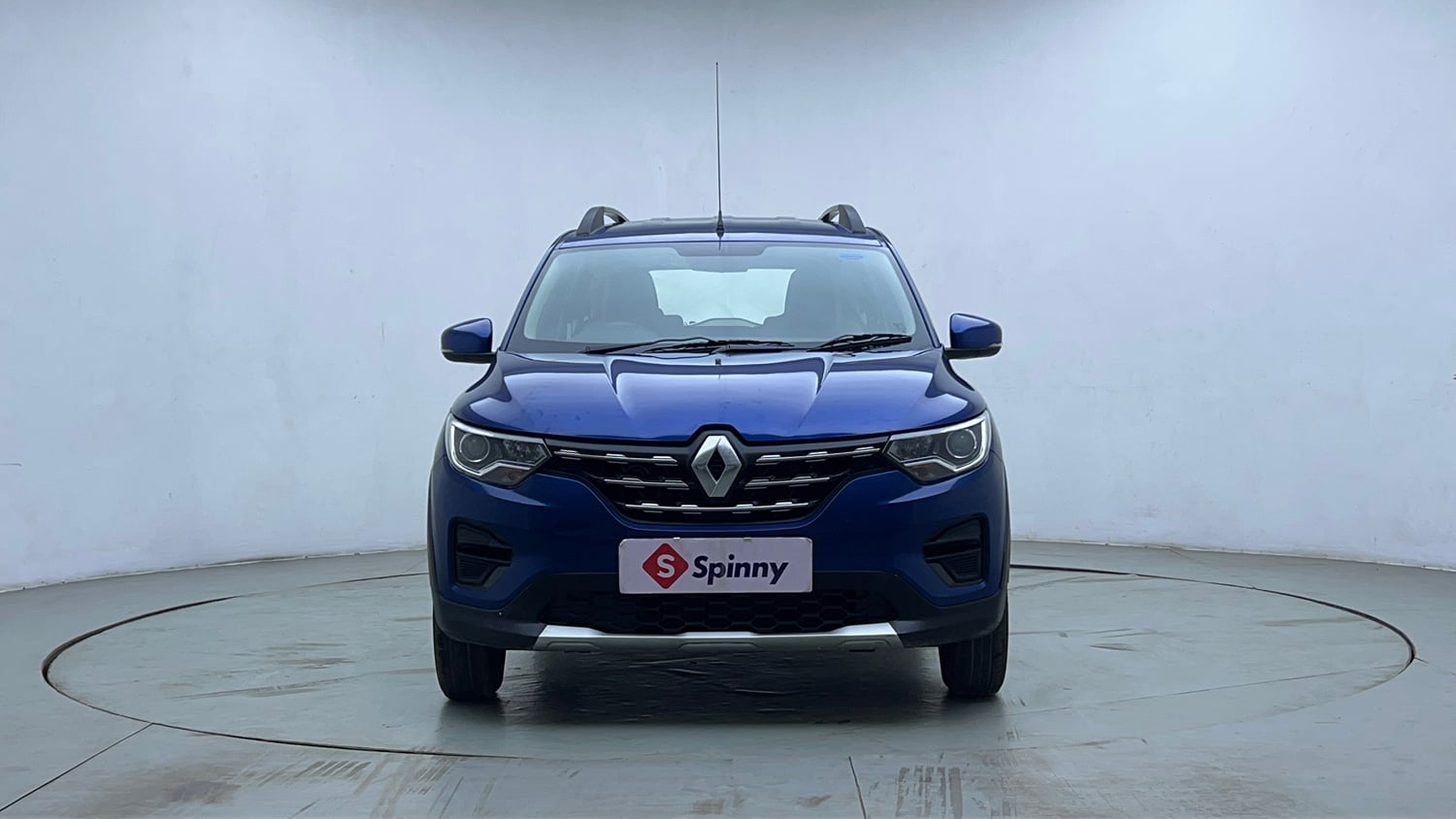 Used 2021 Renault Triber RXT Petrol Manual exterior FRONT VIEW