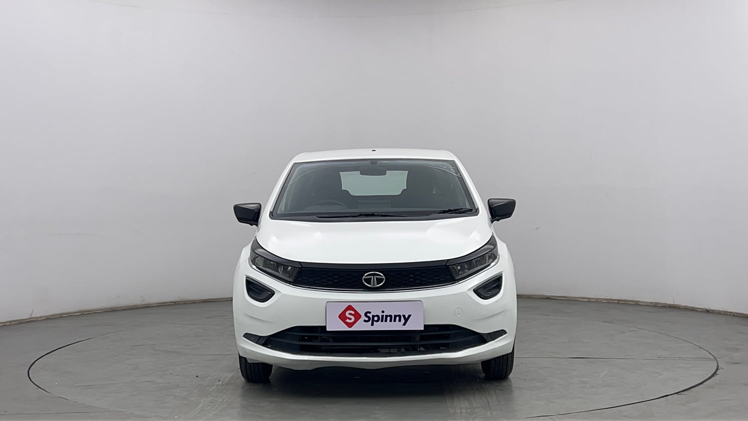 Used 2021 Tata Altroz XE Petrol Petrol Manual exterior FRONT VIEW