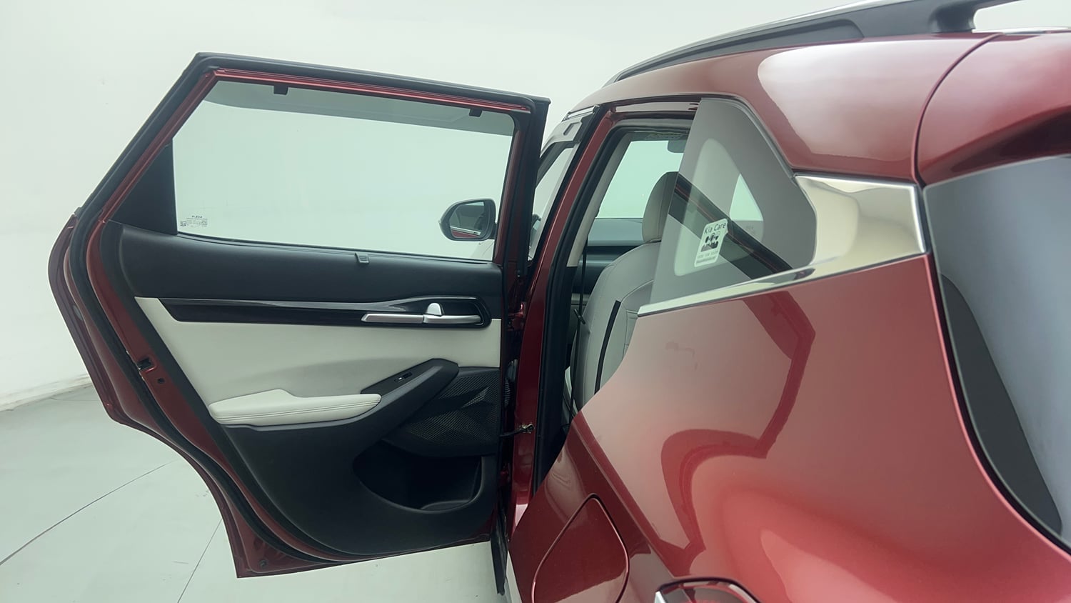 Used 2022 kia Seltos HTX 1.5 IVT Petrol Automatic interior LEFT REAR DOOR OPEN VIEW