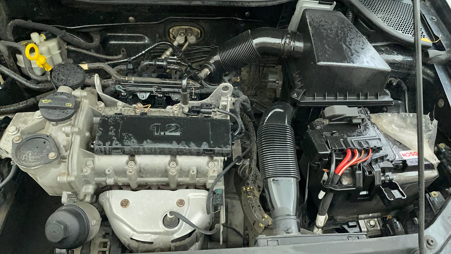 Used 2017 Volkswagen Polo Comfortline 1.2L (P) Petrol Manual engine ENGINE LEFT SIDE VIEW