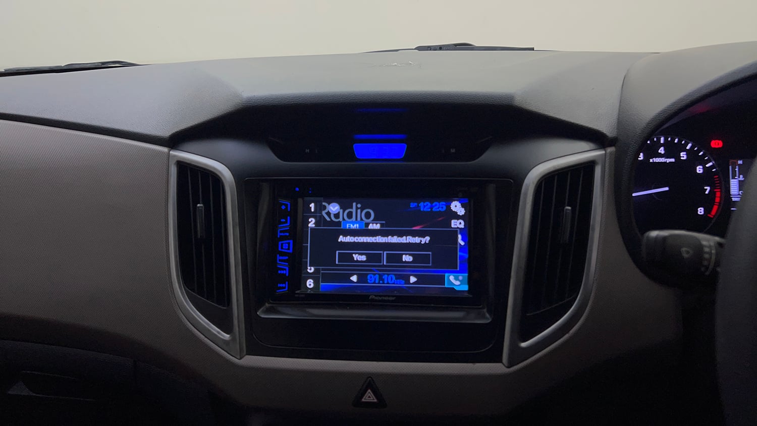 Used 2016 Hyundai Creta 1.6 Base Petrol Petrol Manual top_features Integrated (in-dash) music system