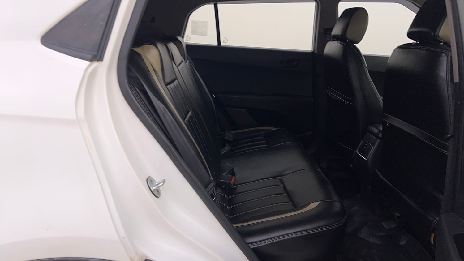 Used 2016 Hyundai Creta 1.6 Base Petrol Petrol Manual interior RIGHT SIDE REAR DOOR CABIN VIEW