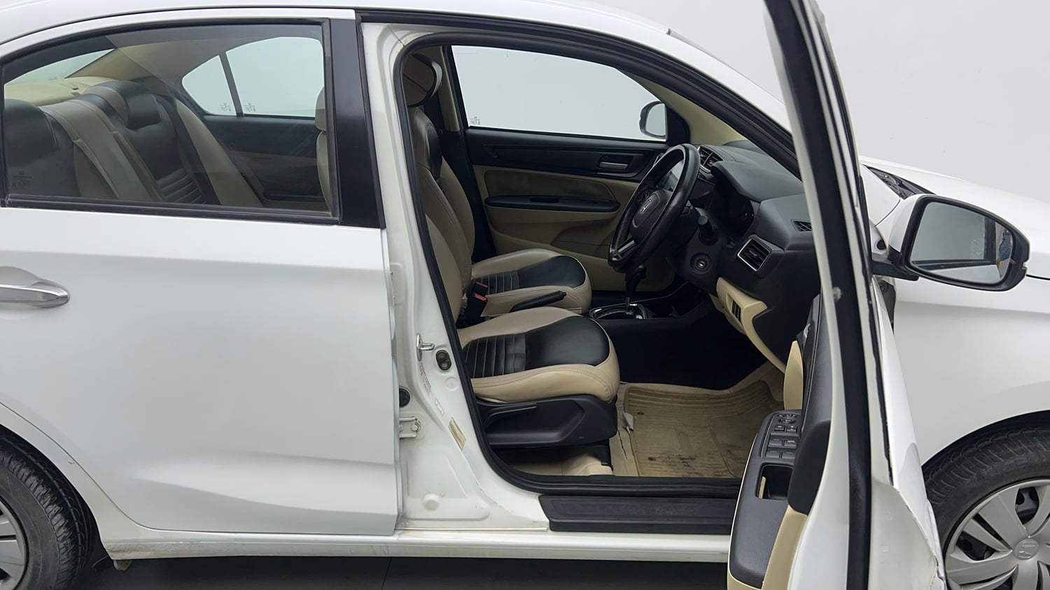 Used 2019 Honda Amaze 1.2 S CVT Petrol Petrol Automatic interior RIGHT SIDE FRONT DOOR CABIN VIEW