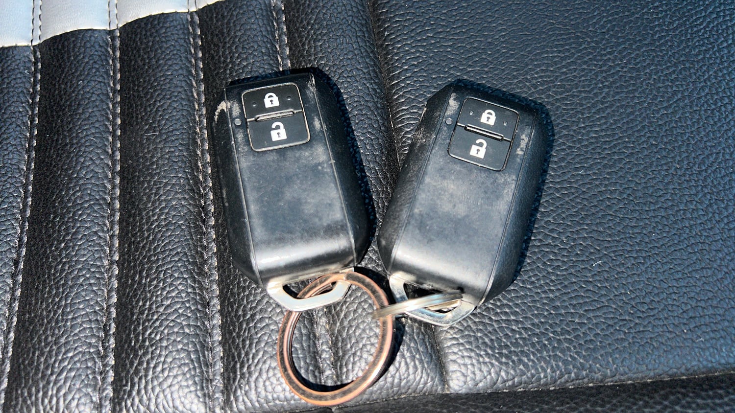 Used 2019 Maruti Suzuki Swift ZXi Plus AMT Petrol Automatic extra CAR KEY VIEW