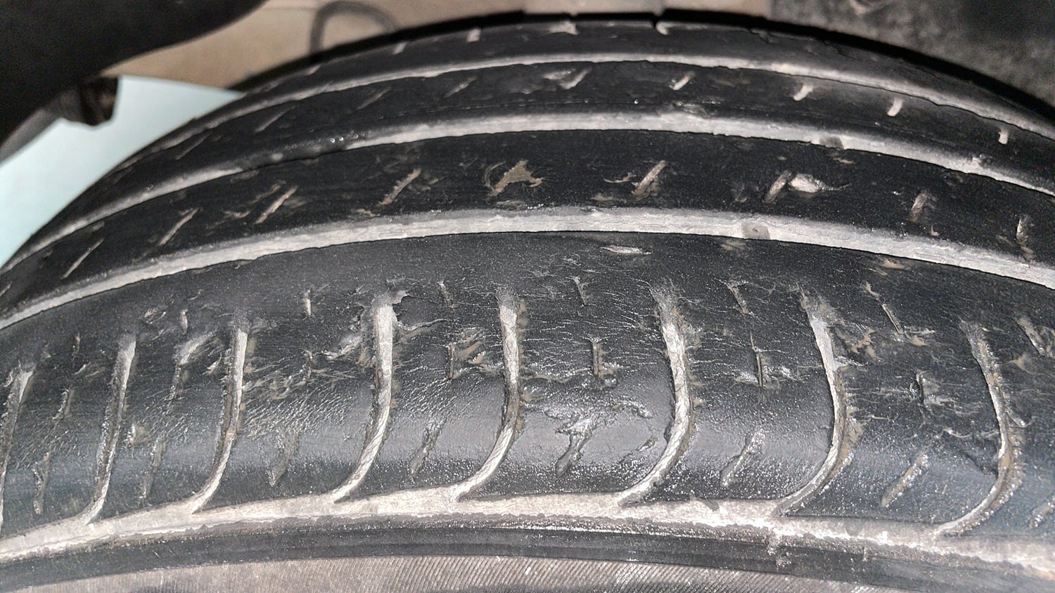 Used 2017 Hyundai Creta 1.6 SX Plus Petrol Petrol Manual tyres RIGHT REAR TYRE TREAD VIEW
