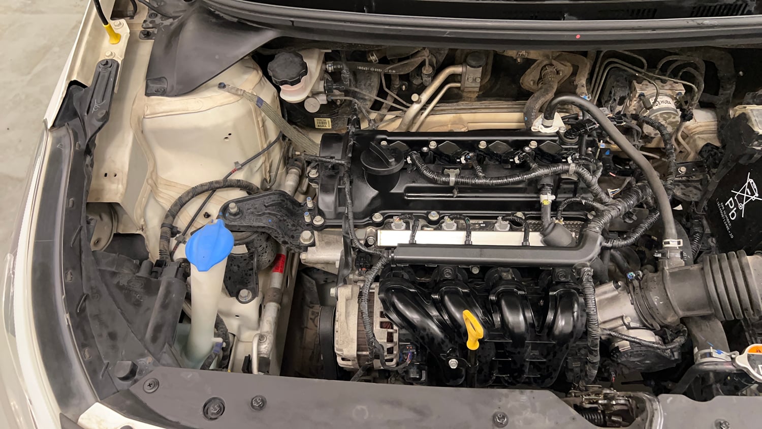 Used 2018 Hyundai Elite i20 Asta 1.2 Petrol Manual engine ENGINE RIGHT SIDE VIEW