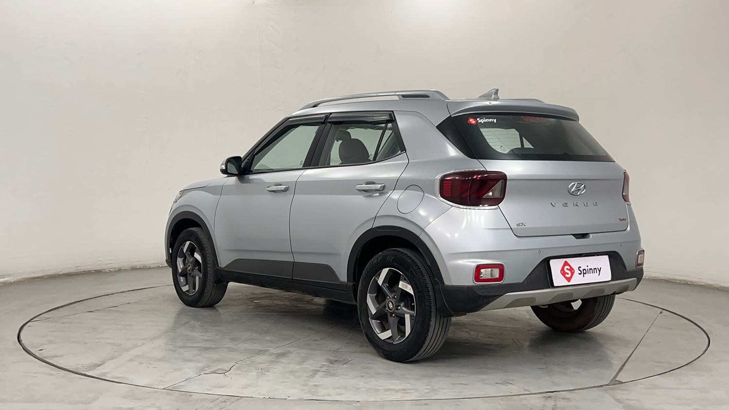 Used 2021 Hyundai Venue SX Plus 1.0 Turbo DCT Petrol Automatic exterior LEFT REAR CORNER VIEW