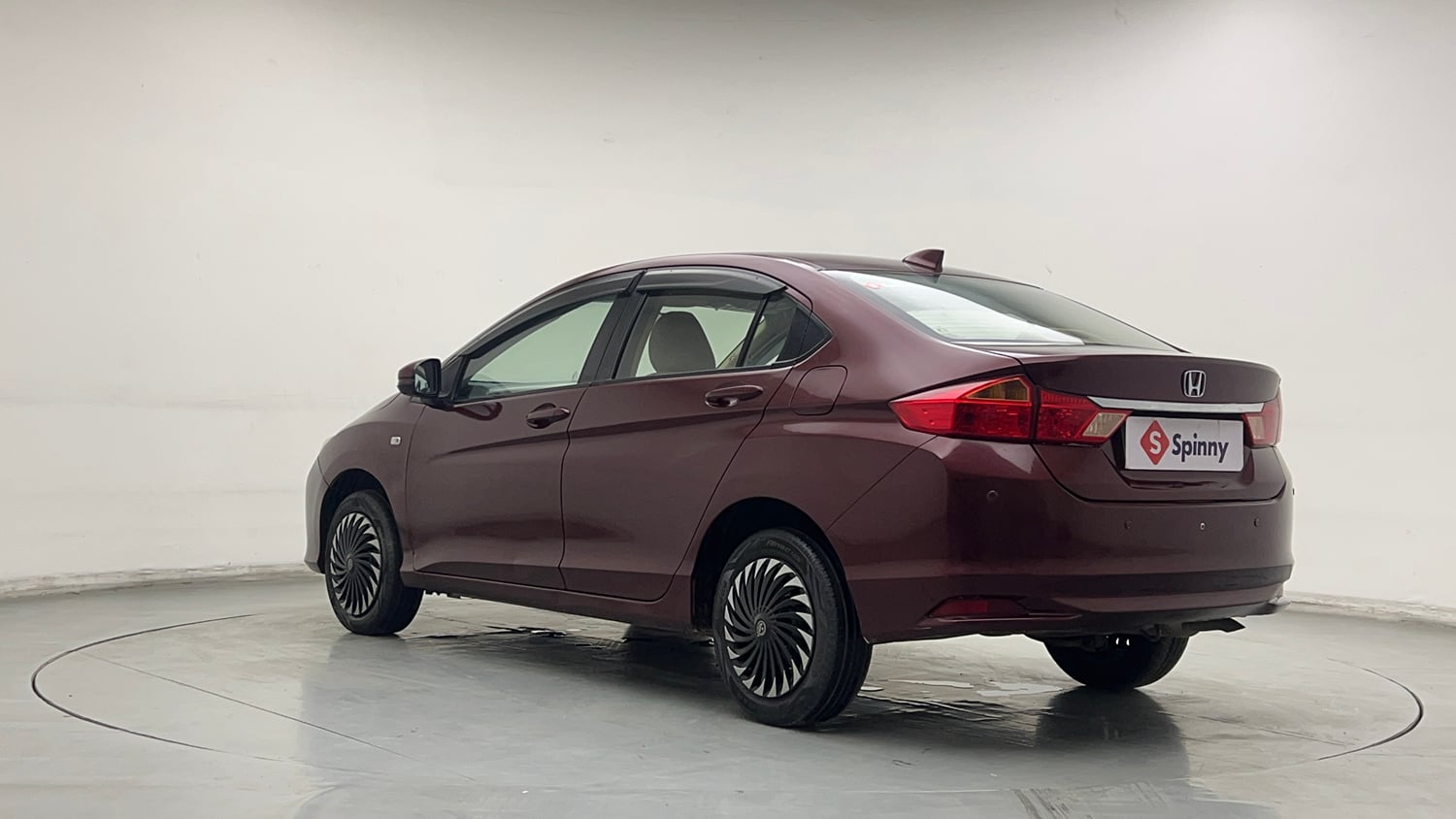 Used 2016 Honda City SV Petrol Manual exterior LEFT REAR CORNER VIEW