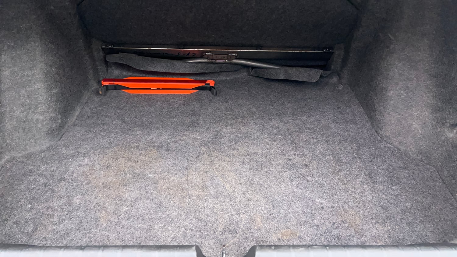 Used 2014 Honda City VX Diesel Diesel Manual interior DICKY INSIDE VIEW
