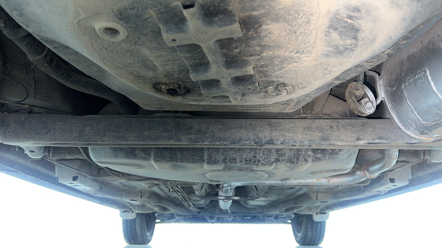 Used 2020 Tata Tiago XZA Plus Petrol Automatic extra REAR UNDERBODY VIEW (TAKEN FROM REAR)