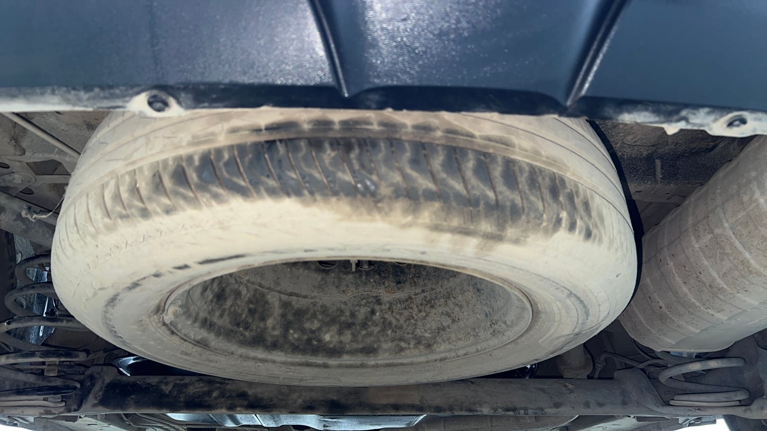 Used 2023 Tata Punch Pure iCNG Cng Manual tyres SPARE TYRE VIEW