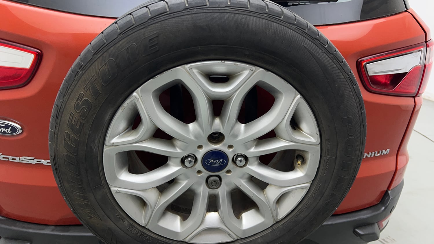 Used 2017 Ford EcoSport Titanium 1.5L Ti-VCT AT Petrol Automatic tyres SPARE TYRE VIEW