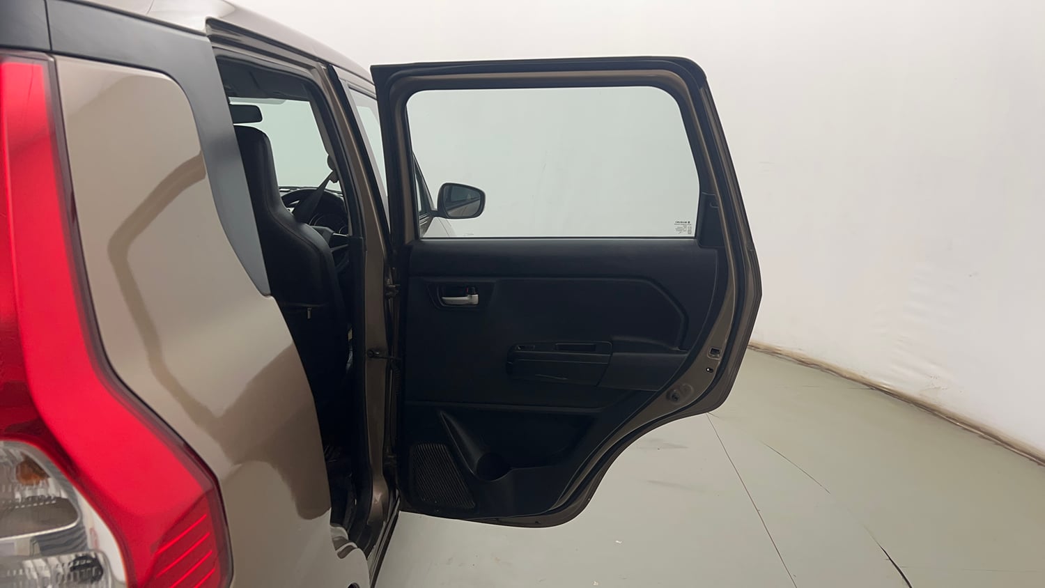 Used 2019 Maruti Suzuki Wagon R ZXi 1.2 AMT Petrol Automatic interior RIGHT REAR DOOR OPEN VIEW
