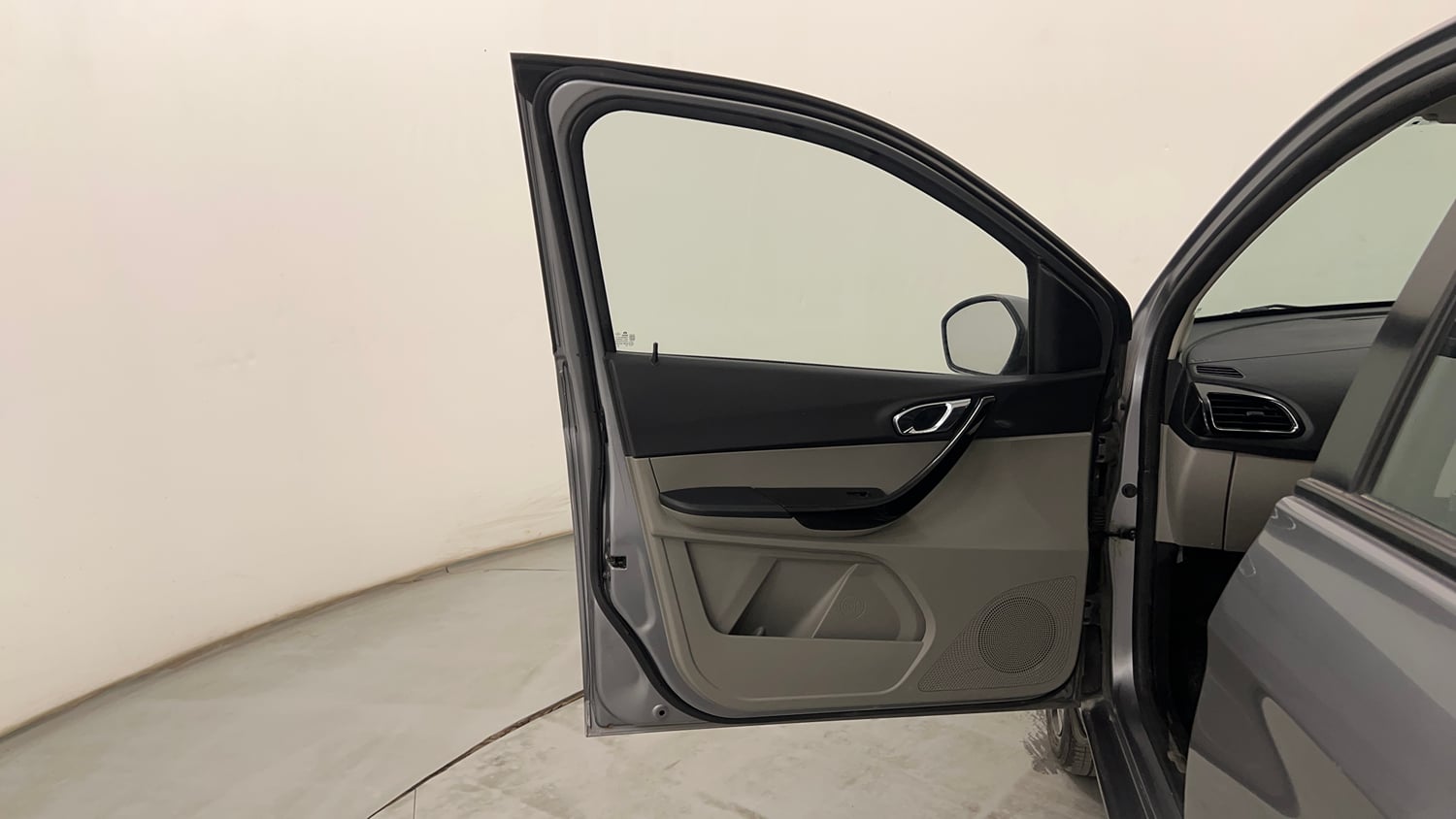 Used 2019 Tata Tiago Revotron XZA Plus Petrol Automatic interior LEFT FRONT DOOR OPEN VIEW